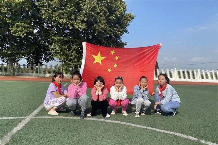 曝陕理工外语学院招聘3名教师中2人是领导子女，此事真实情况如何？游戏画面